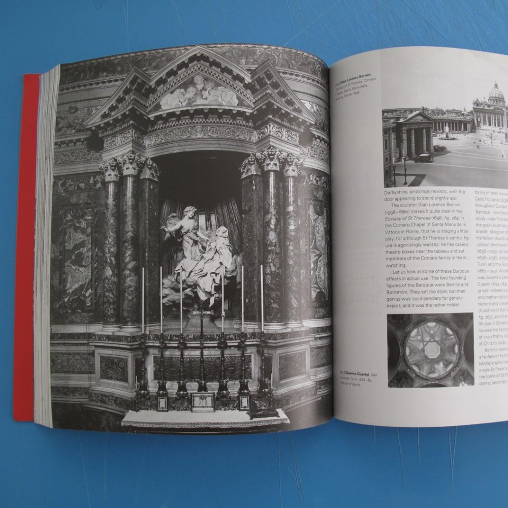 THE Story of ARCHITECTURE book PHAIDON PRESS  352 pages SOFTCOVER